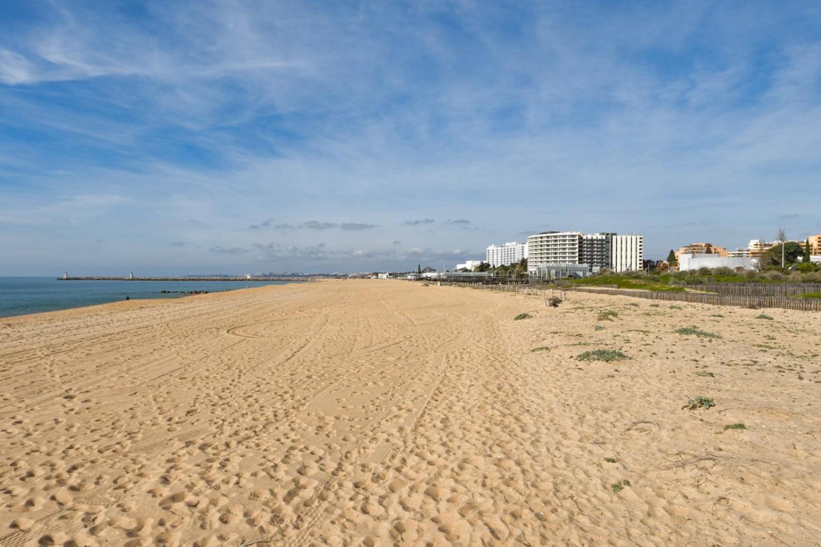 Vila Atlantida - Vilamoura-Quarteira Holiday Home - Beach At 250 Mts Exterior photo